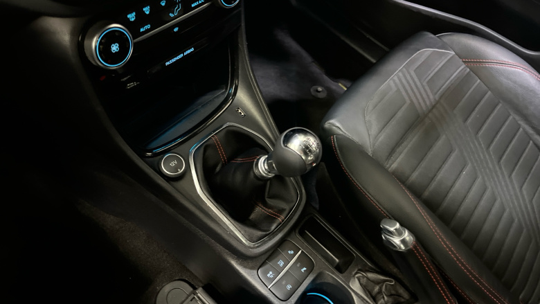 Ford Puma 1.0 EcoBoost Hybrid mHEV ST-Line X First Ed 5dr Petrol Hatchback